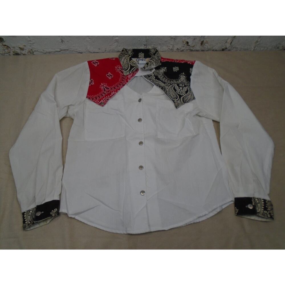 Vintage Circle T Shirt Womens Small 90s Western Paisley Cut Out Made USA Boarder